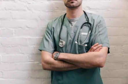 �Ų�ʿҽ�����Ͽ��������ֻ���