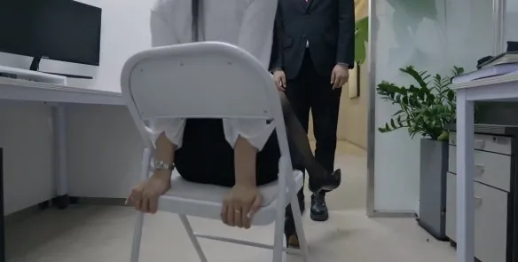 ������Ů���Ѿ�Ȼ2026���ذ�װ